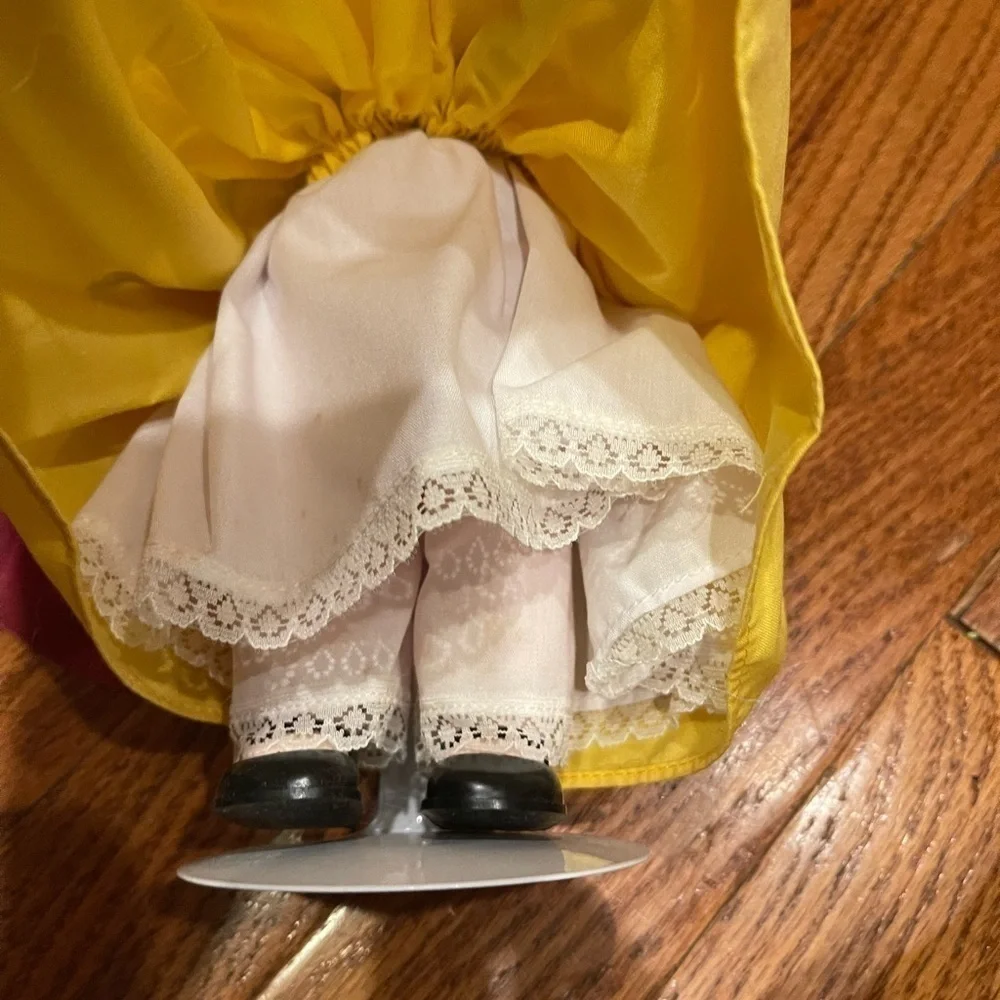 Vintage Snow White 9
